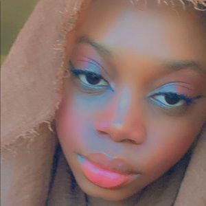 Meet your Posher, Mariam